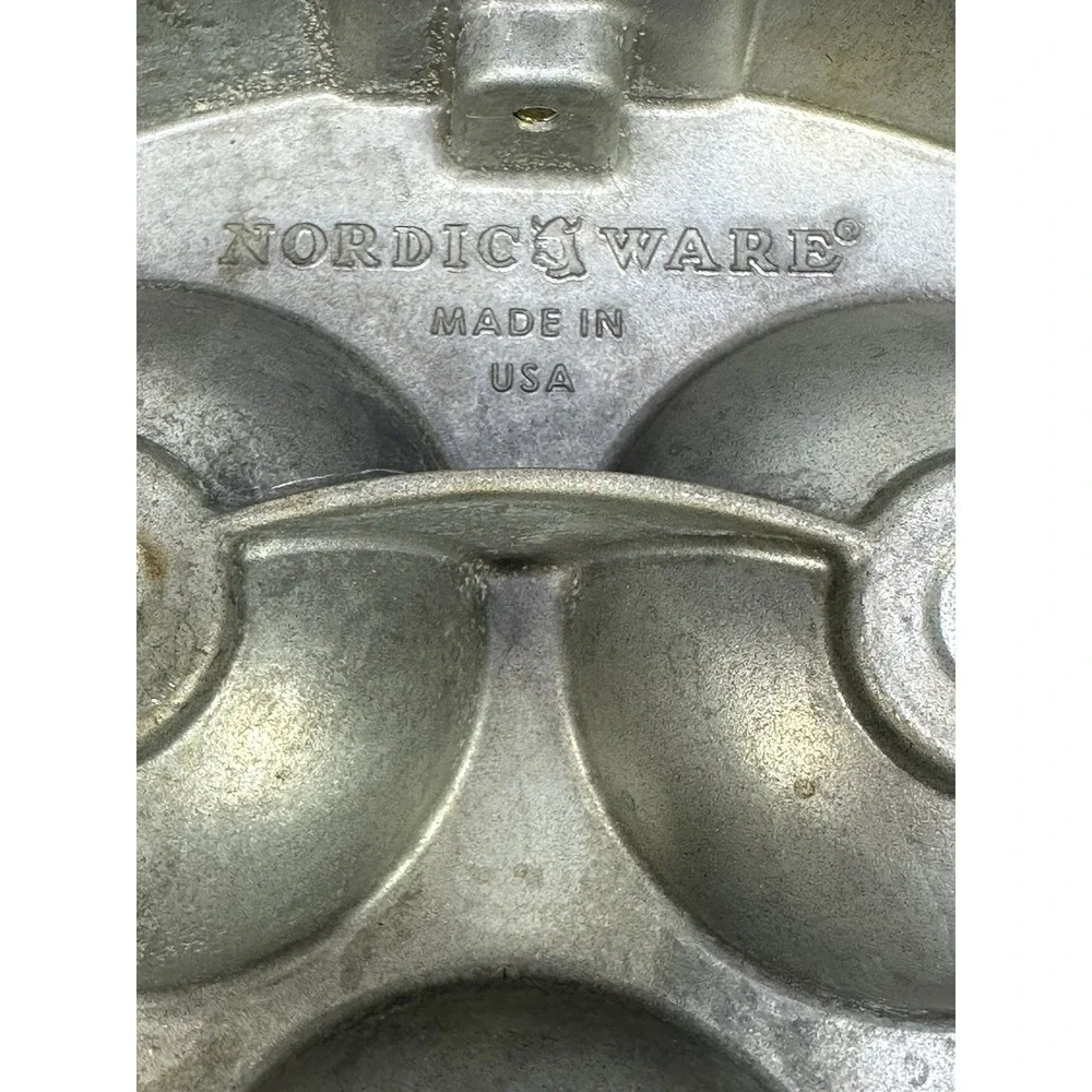 2 NORDIC WARE Ebelskiver Filled‎ Pancake Pan 7 Cavities Spherical